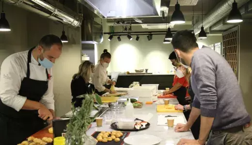 cooking lesson in the centre of Milan