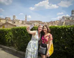 San Gimignano and Siena guided tour 