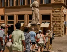 Walking tour of Florence