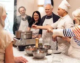 Cooking class and market tour in Florence