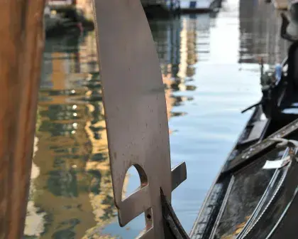 ferro gondola