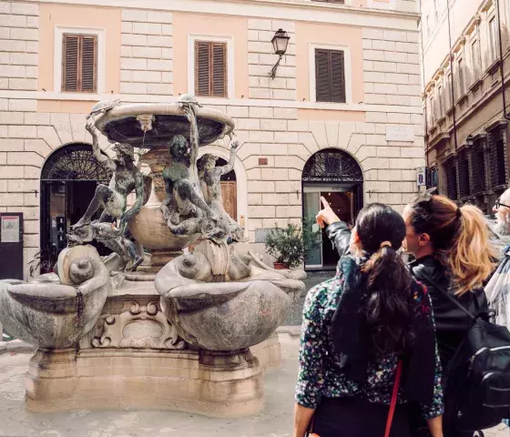 walking tour in the centre of Rome