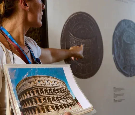Colosseum express guided tour