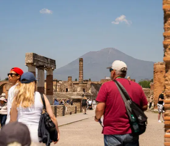 Guided tour of Pompeii