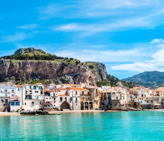 Cefalù medieval town