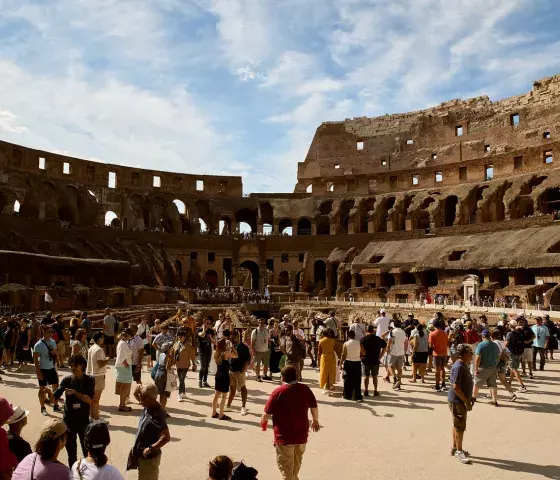 Colosseum and Roman Forum tour