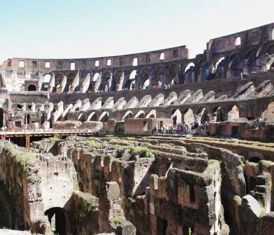 Visit the Colosseu arena