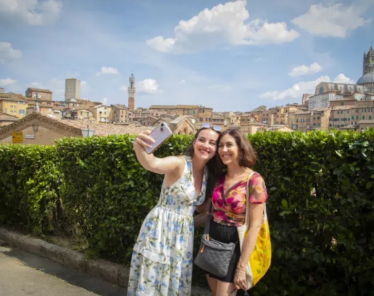 San Gimignano and Siena guided tour