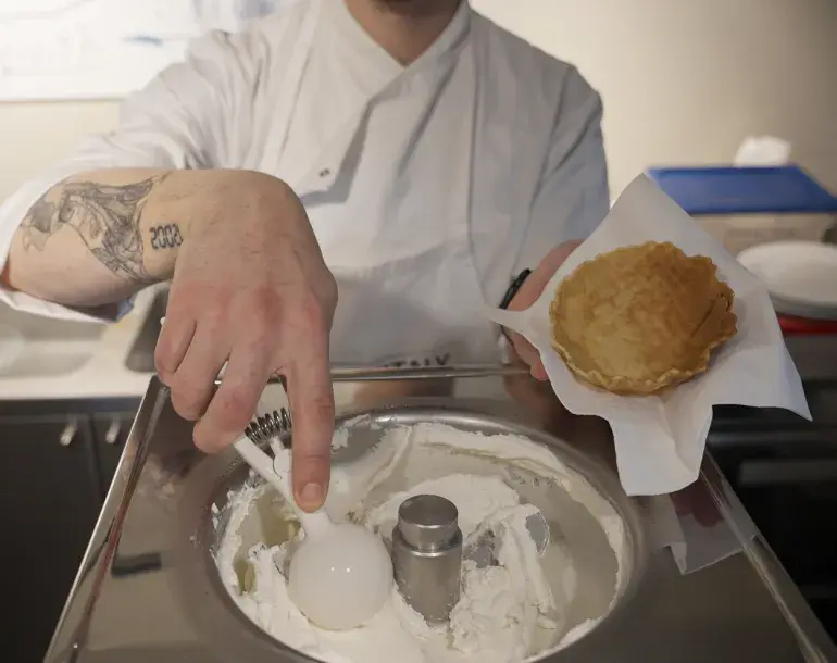 making gelato in palermo