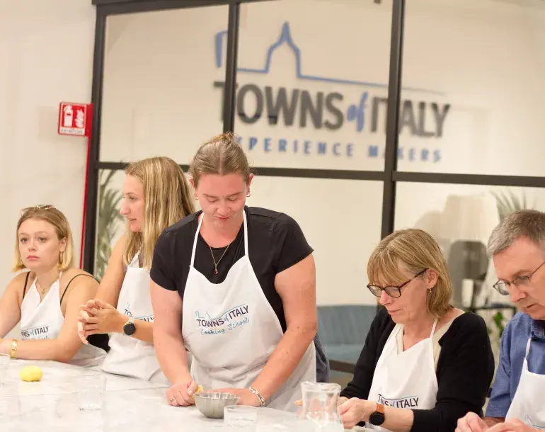 Pasta cooking class in Rome