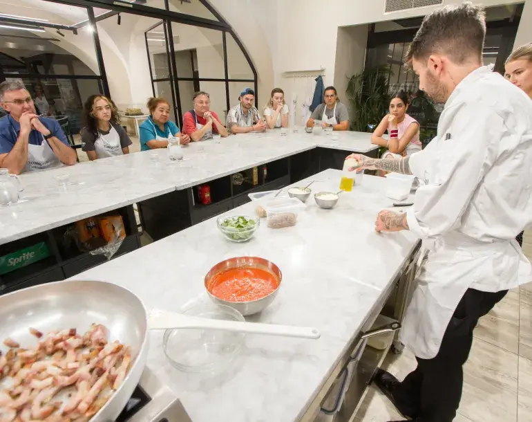 Pasta cooking class in Rome
