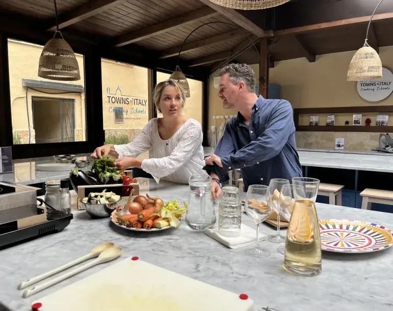 Cooking class in Palermo with market tour