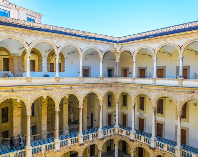 Palazzo dei normanni visit