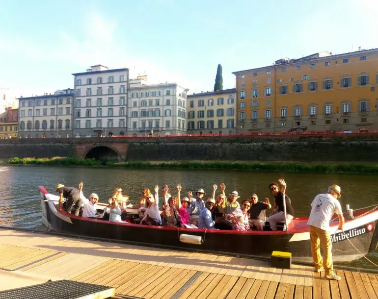 Florentine Gondola boat tour on the Arno River