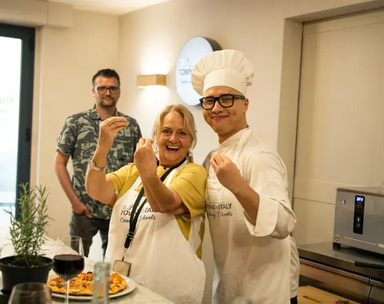 PIZZA COOKING CLASS FLORENCE