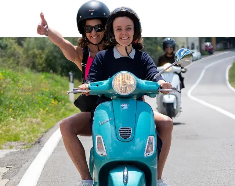 Vespa tour Home Page
