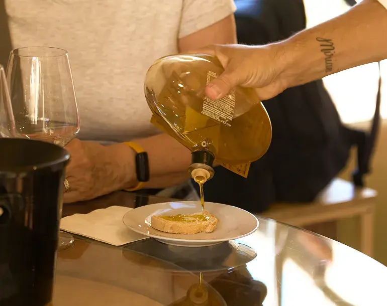 wine and olive oil tuscany