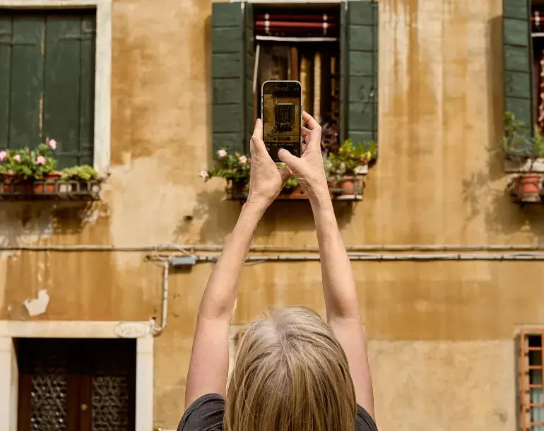 Walking tour of Venice with gondola ride