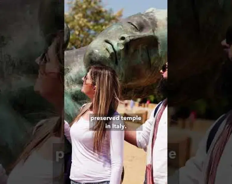 Preview image for the video "Explore the stunning Valley of the Temples in Agrigento!".